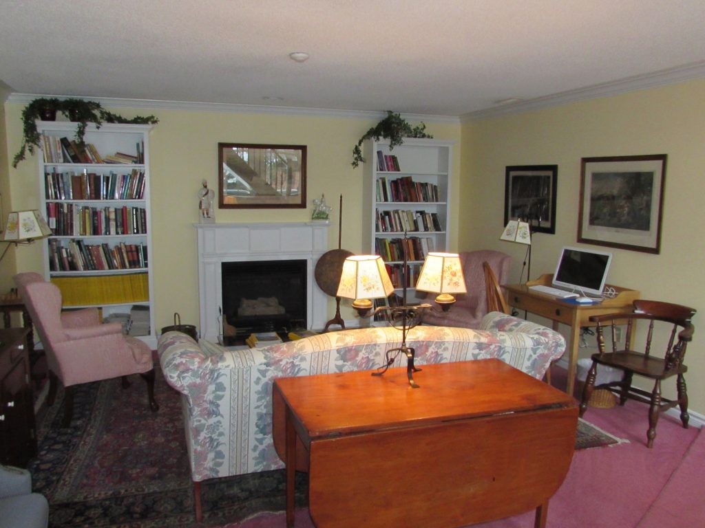 Blairpen House Country Inn Library